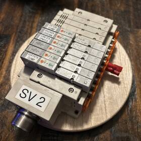 Ss5v1-w10cd-108-n7 Smc Ss5v1-w10cd-10b-c6 Pneumatic Manifold Assembly Block With 6 Sv1400-5fu S