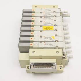 Sv2100r-5fu Smc Single Solenoid 8 Valve Bank 24vdc