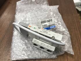 Sv2200r-5w1u-02 Smc 5 Port Solenoid Valve 30 Day Warranty