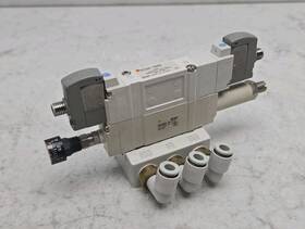 Arby5000-00-p-2 Smc Sy5340-5w0u Sy5340-5wou Solenoid Valve With Interface See Pictures