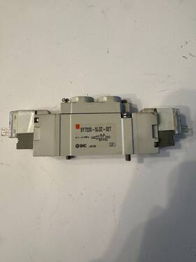 Sy7220-5l0z-02t Smc 1pc Solenoid Valve Used
