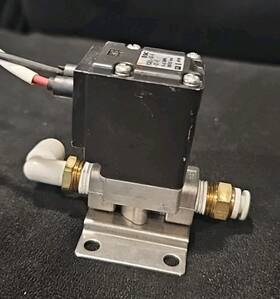 Vca21-5g-5-02-f Smc Vca41-5g-5-03 Solenoid Valve- Free Shipping