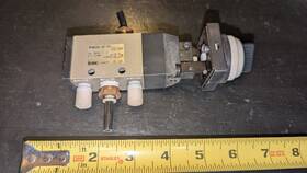 Vfm350-02-00 Smc Mechanical Valve W Switch Used