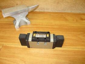 Vfs4200-5fz Smc Used Solenoid Valve Pneumatic 24vdc