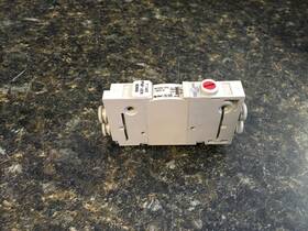 Vq1000-fpg-c6c6-d Smc Pneumatic Valve Check Block Kb