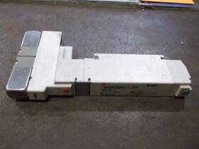 Vq2200-31 Smc Double Solenoid Valve Wl49-2