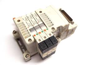 0.1-0.7mpa Smc Vqc1400n-5 Manifold Assembly With Press