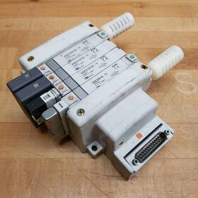 Vqc2101n-5 Smc Vqc2201n-5 Pneumatic Valve Assembly 4 Valves - Used