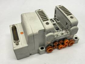 Vv5qc11-03n7fd0-s Smc Pneumatic Manifold 3-station D-sub