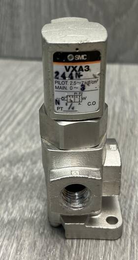Vxa3 Smc Pilot Operated Pneumatic Air Valve 1/4 In Npt 2.5-7 Kgf/cm2 Used