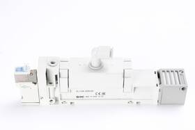 Syj514-5lou-q Smc Zl112a-k25lou Multi-stage Ejector With Solenoid Valve