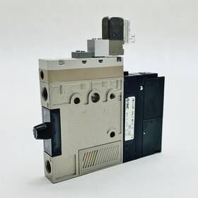 Zm131hf-a5lz-m21l-q Smc Vacuum Generator High Press/dc With Zsm1-021l Switch
