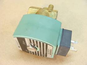 P093910-479 Steris Asco Brass Solenoid Steam Valve 1/4 Npt 80 Psi B
