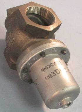 26399 Sullair Control Valve Remote Air Piloted Npt Ports 10 Inch Length 2.30 Id