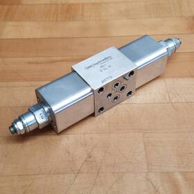 Mby-1f56-ac Sun Hydraulics Manifold Valve - Used