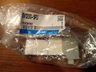 Sv1200-5fu Smc New Lot Of Valves Double Solenoid