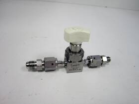 6lvv-dpfr4-p1-wh Swagelok Uhp Diaphragm Sealed Valve 1/4 Inch Female Vcr Fitting