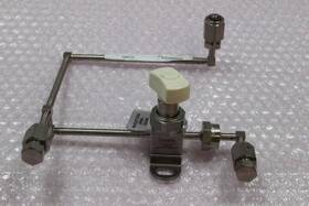 6lvv-dphbw4-p1 Swagelok 6923 Uhp Valve Assy