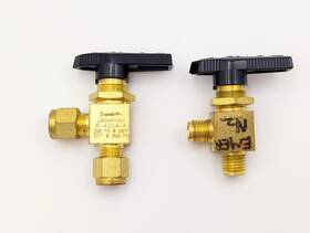 B-42s4-a Swagelok Two 2500 Psi High Pressure Brass Valves Angle Pattern Ball