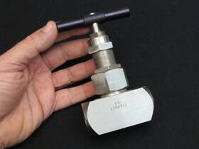 Ss-12nbf12 Swagelok Whitey 3/4 Bonnet Needle Valve Female