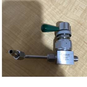 Ss-44s4 Swagelok Manual Ball Valve Stainless Steel 6000 Psi 1/4 In Npt