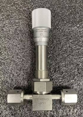 Ss-4bmg-v51 Swagelok Stainless Steel Bellows Metering Valve 1/4 Inch Female Vcr Ends