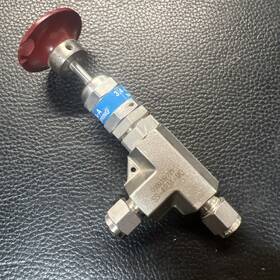 Ss-4e3a-mo Swagelok Used Stainless Steel High Pressure Proportional Relief Valve 1/4 Inch