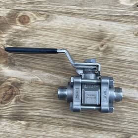 Ss-53ts8 Swagelok Ball Valve Cf 3m Model# 2200 Psi 152 Bar