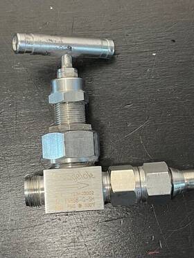 Ss-6nbs8-g-sh Swagelok Severe Service Stainless Steel Needle Valve 1/2 Inch