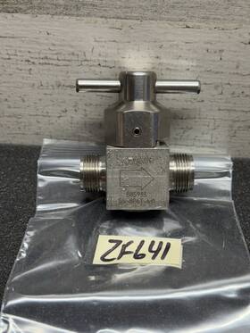 Ss-8p6t-m1 Swagelok 1/2 Inch Stainless Steel Plug Valve Nice
