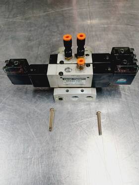 Sr540-ce1 Taiyo Sr540-re1 Solenoid Valves Srs1 Srs1-1s Solenoids With Manifold