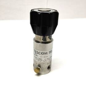44-1125-24 Tescom High-pressure Stainless Regulator 10000psi In 4000psi Out