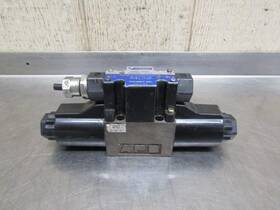 Dg4sm-3-2c-p7-h-pc1-52 Tokimec Hydraulic Directional Control Solenoid Valve