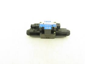 Dg4v-3-7c-m-p7-h-7-52 Tokimec Dg4v37cmp7h752 Directional Control Solenoid Valve 4/3 24v