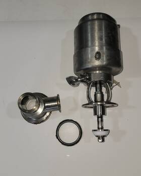361-10-a220-2 Tri-flo Tri-clover Sanitary Actuator Valve With Reducing Tee 3-way 2 Inch Used