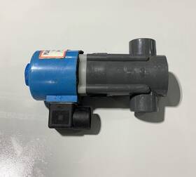 Easym4v8w20-pv True Blue Plast-o-matic Trueblue Easym4v8w20 Solenoid Valve 120-vac 1/2 Inch Npt 140-psi