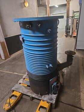 Hs-16 Varian Diffusion Pump 6000 L/s 480v 3ph 16 Inch Asa Flange Ships Freight