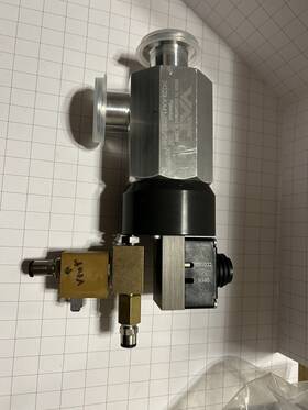 24328-ka41-0001 Vat 24328-ka41-0001/0463 Vacuum Angle Valve With Lucifer 131m15 Solenoid