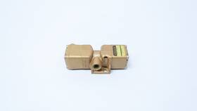 Vsp-2301 Versa Pneumatic Pilot Actuated Directional Valve 1/4in Npt