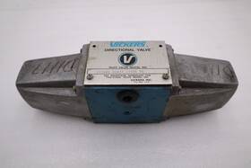 H1281a Vickers 317845 Dg4s4 0133c 50 Pilot Valve Directional Stock