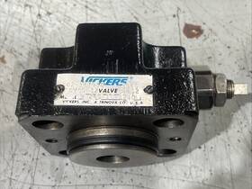 Cvcs-32-c1-s2-w245-10-ap10 Vickers Valve Used Free Shipping