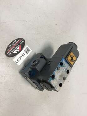 Cvcs25w11s210a00b12 Vickers Valve Used #139653