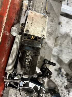 Dg4s4 Vickers Dg454 0130 H 50 Directional Control Valve - Used