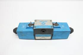 Dg4s4-012n-u-h-61 Vickers Directional Control Valve 24v-dc