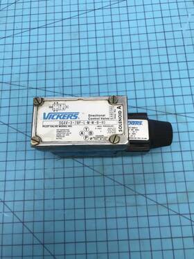 Dg4v-3-2bp-l-m-w-b-40 Vickers Hydraulic Directional Control Valve