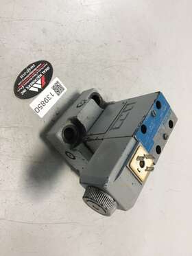 Dg4v-3-6al-m-u-hl7-60 Vickers Valve Used #139850