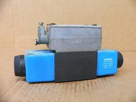 Dg4v-3s-6blm-fw-b5-60-en21 Vickers Directional Control Valve - Solenoid