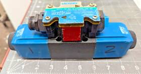 Dg4v-3s-6c-m-fpa5wl-h5-60 Vickers Directional Control Valve Working Pull Z3b5