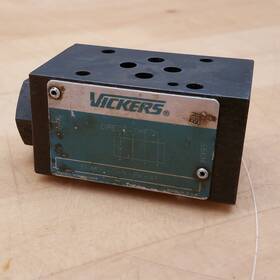 Dgmdc-3-y-pk-41 Vickers Hydraulic Direct Check Valve - Used