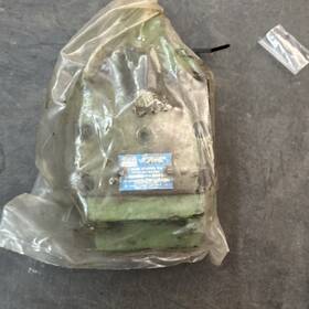Rg10d422 Vickers Rg 10 D4 22 Hydraulic Directional Flow Control Pressure Relief Valve